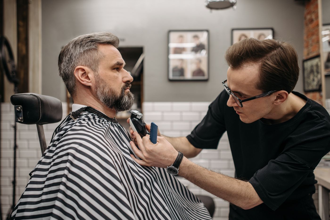 Bartschnitt im Barbershop